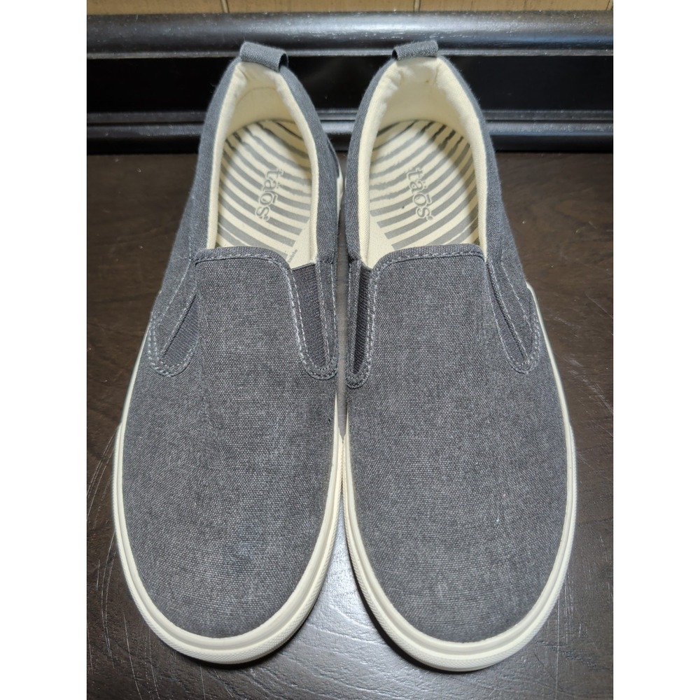 T3 Taos Comfy Gray Canvas Rubber Soul Slip-On Sneaker Woman's Sz 9 Comfy
